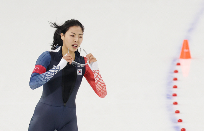 이나현, 여자 1,000ｍ 9위