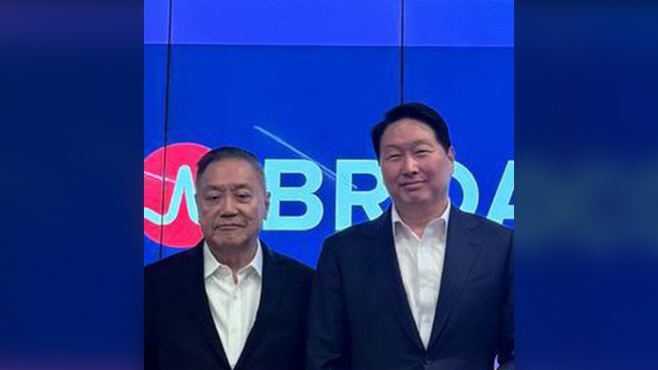 global-bigtech-ai-partnership-broadcom-d05708