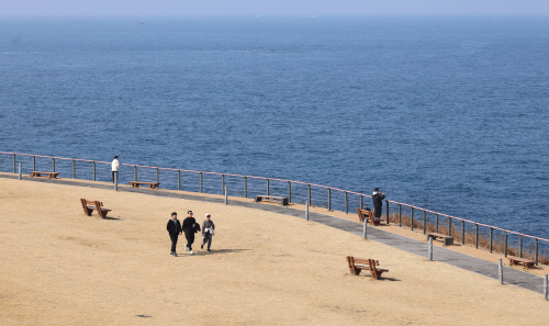 여유로운 제주의 설 연휴<YONHAP NO-5051>