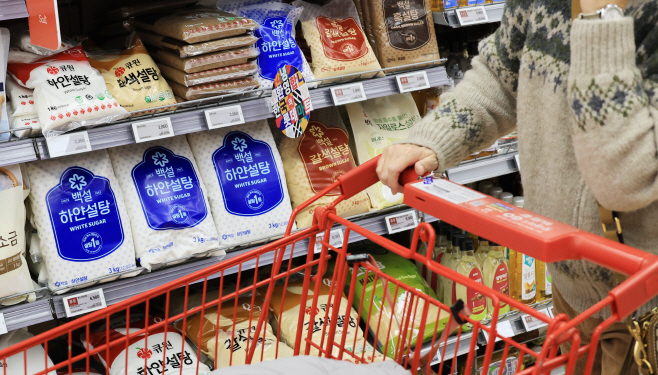 설탕 3사에 과징금 4천83억원 부과<YONHAP NO-5674>