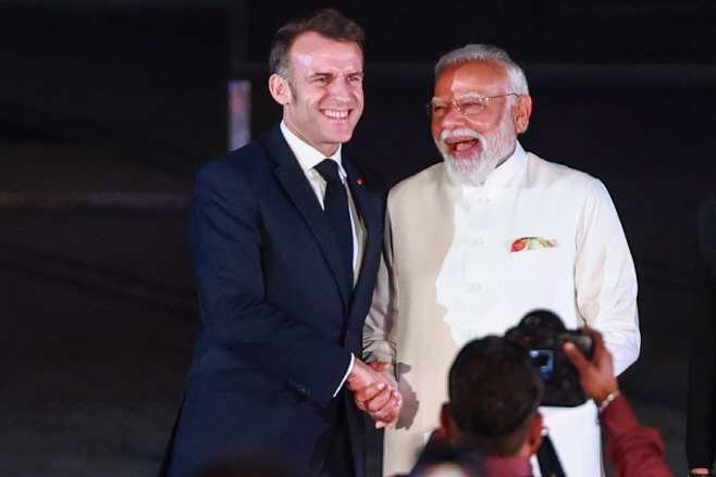epaselect INDIA FRANCE DIPLOMACY