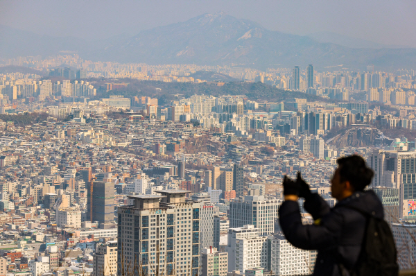 서울 중소형 아파트값, 한강 이남 11개구 평균 1...<YONHAP NO-5147>