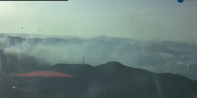 서산 석유비축기지 인근 산불 ..주민 대피 안내