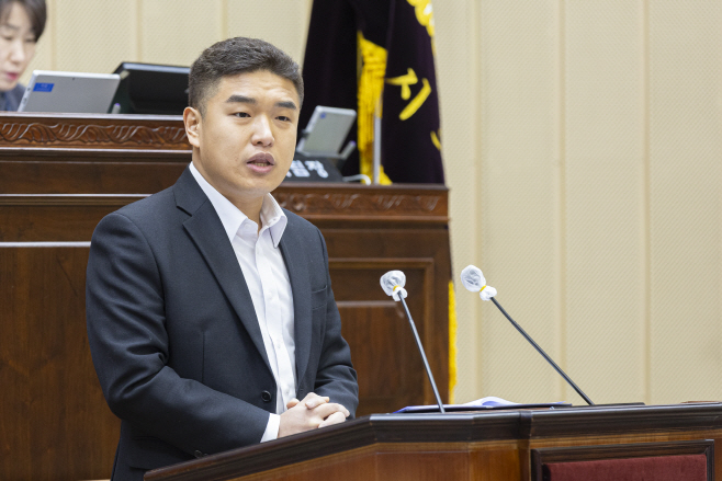 2026-02-09_제317회 임시회 제1차 본회의 (20)