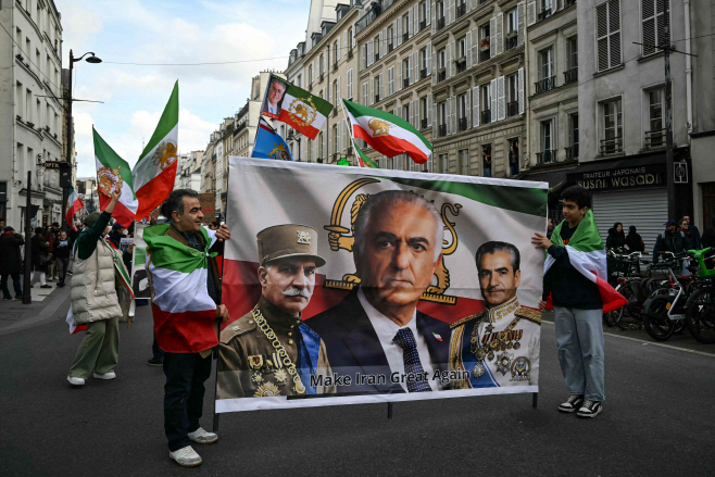 FRANCE-IRAN-US-ISRAEL-POLITICS-CONFLICT