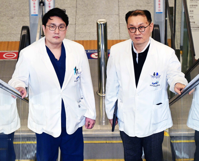 한국남 교수-허진영 교수 인터뷰-8280