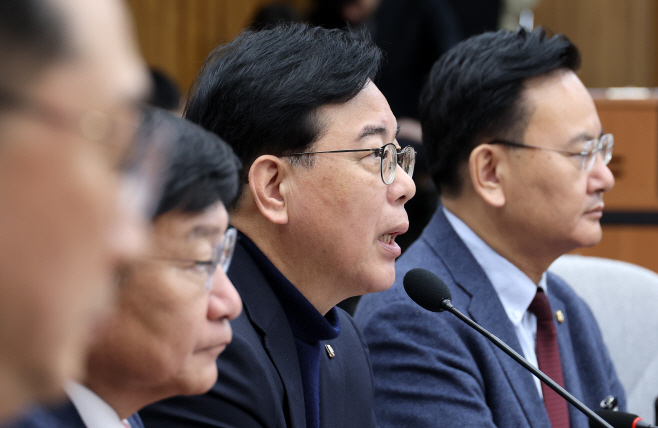 송언석, 원내대책회의 모두발언<YONHAP NO-2737>