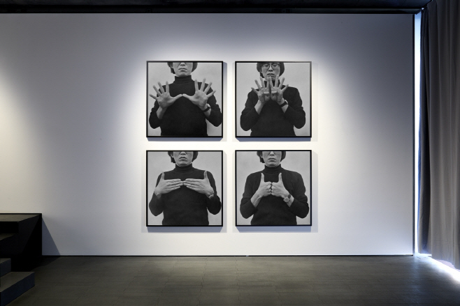 이건용 개인전 사유하는 몸 전시전경 페이스갤러리