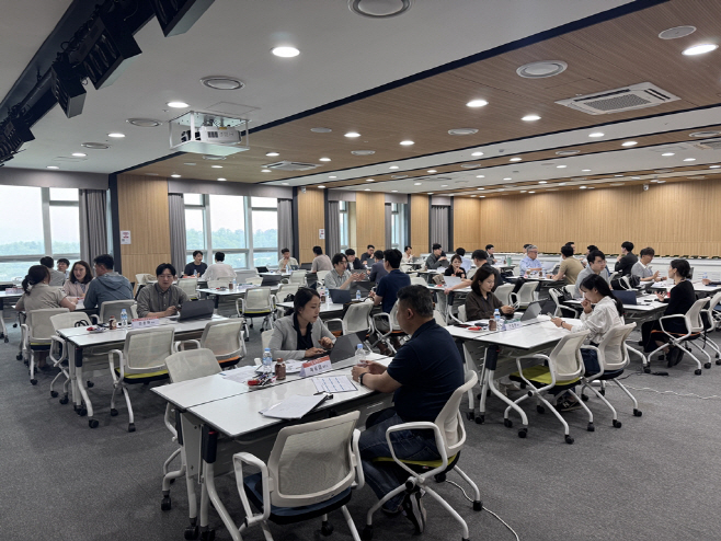 3.기업투자유치과((기획)의정부시, ‘첨단산업 스케일업’ 본격 추진…스타트업 성장 지원)10-인뎁스 네트워킹