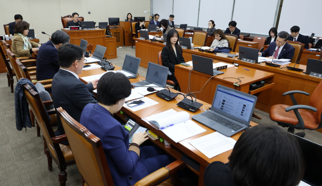 국회 보건복지위, 환자기본법안 등에 대한 공청회<YONHAP NO-3551>