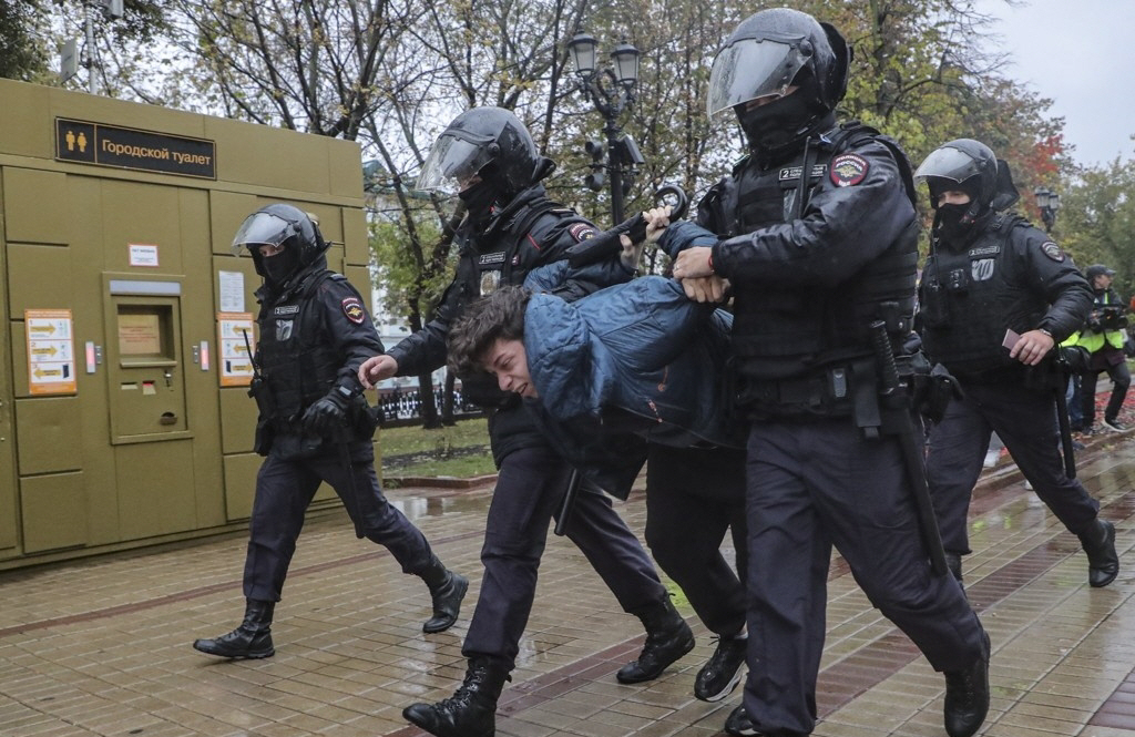 PYH2022092504490034000_P4