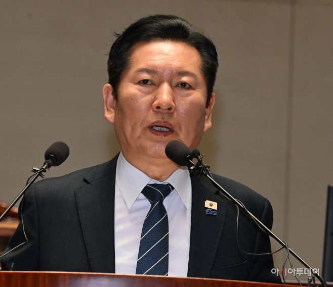 더불어민주당 의원총회