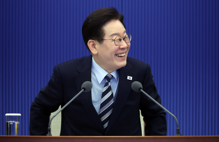 이재명 대통령, 수석보좌관회의 발언