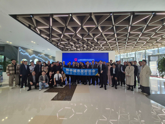 efcb4b7d8a24dd0d7e97c42ee602301