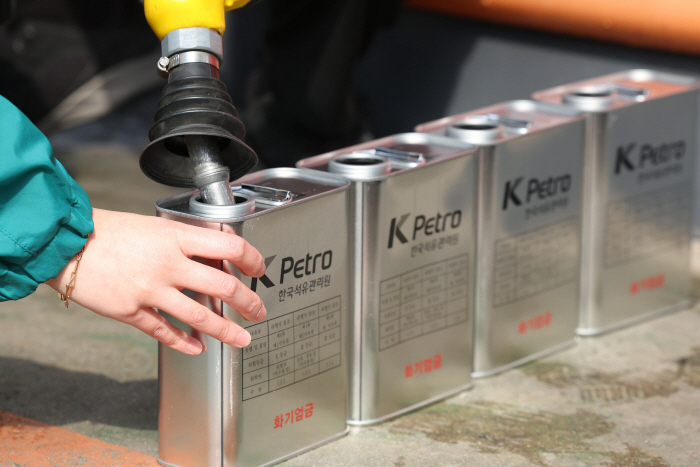 치솟는 기름값…관계기관 휘발유 및 경유 합동점검