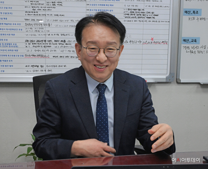 권칠승 더불어민주당 의원 인터뷰