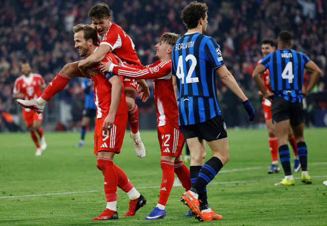 FBL-EUR-C1-BAYERN MUNICH-ATALANTA