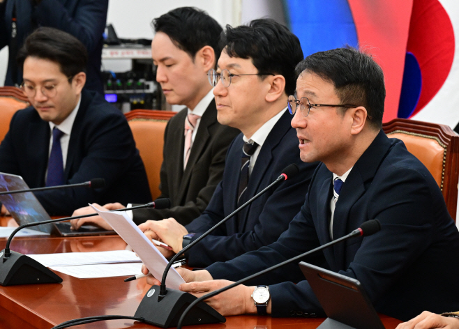 민주당 정책조정회의-12