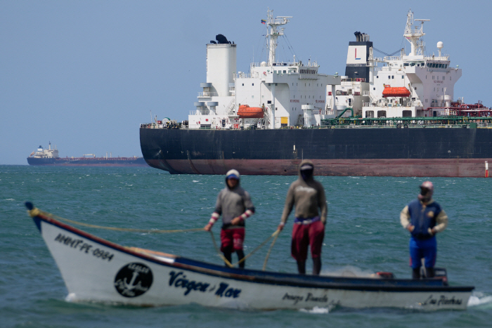 US Venezuela Oil Tankers <YONHAP NO-6363> (AP)