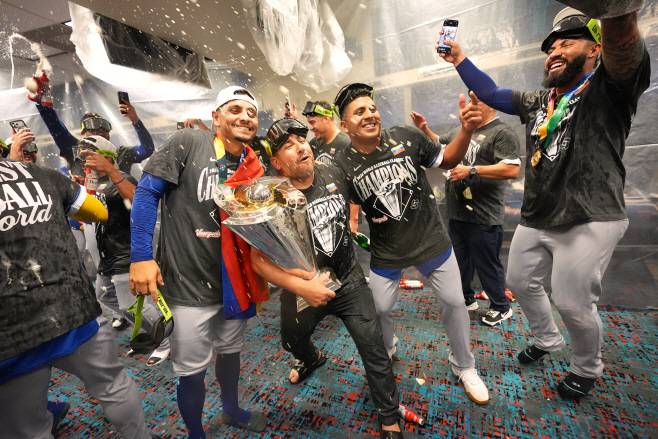 WBC Venezuela US Baseball <YONHAP NO-4589> (AP)