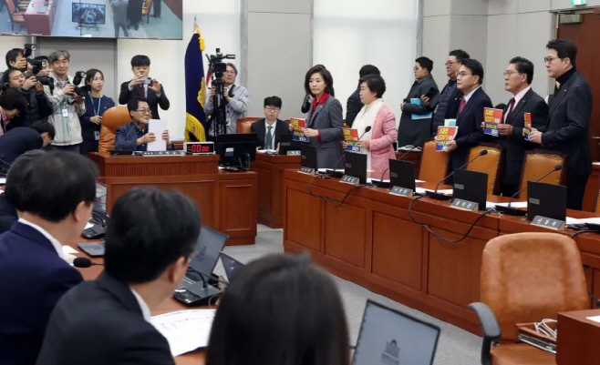 rcv.YNA.20260320.PYH2026032008380001300_P1