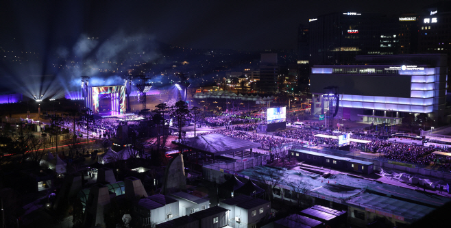 BTS 컴백 라이브: 아리랑