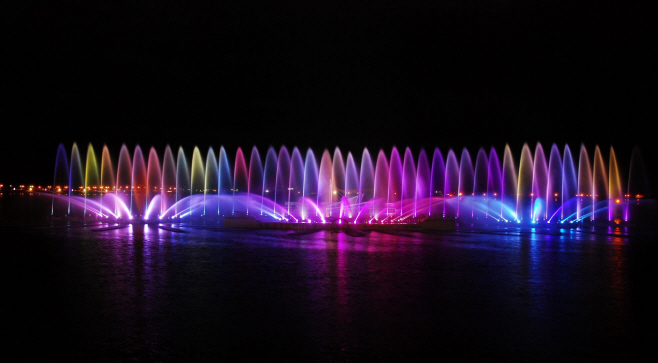 2.「목포 춤추는 바다분수」, 케데헌 OST로 26년 공연 재개(관광과)