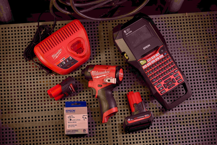 [이미지] 한국엡손이 밀워키와 업무협약을 체결하고 산업 현장 전문가를 위한 협업 패키지를 출시했다