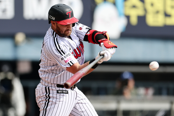 동점타치는 오스틴