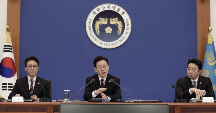 이재명 대통령, 비상경제점검회의 발언