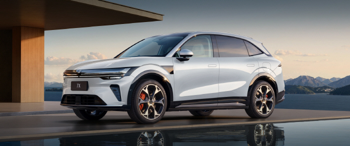 4.[사진자료] 지커 코리아, 국내 소비자들의 질문에 답하는 영상 ‘지커보고있다’ 공식 유튜브 채널에 공개