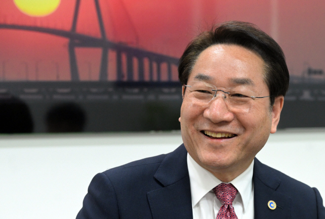 유정복 국민의힘 인천시장 단수 공천 인터뷰