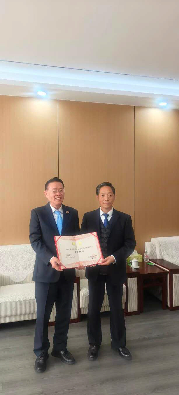 199e92fca4c2a40f18a8f3fc045ecfd