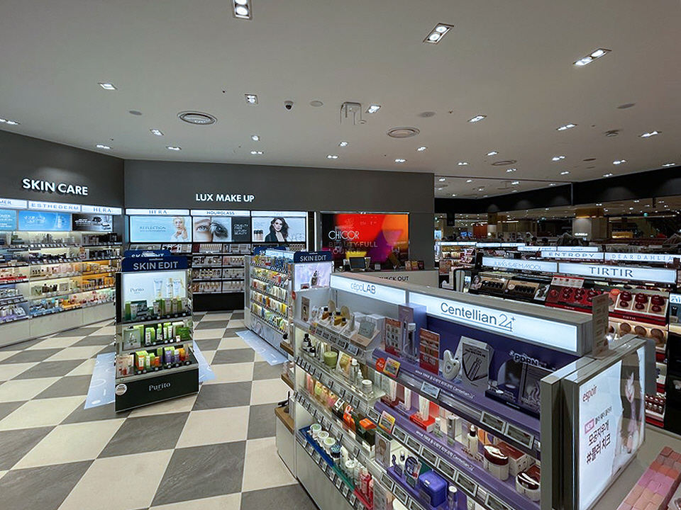 시코르 AK수원점 매장 (3)