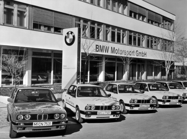 P90095019_highRes_the-building-of-bmw-