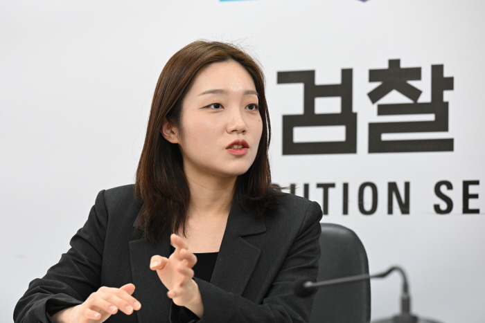 박상영 형사2부 검사, 오성진 강릉지청 검사 인터뷰6