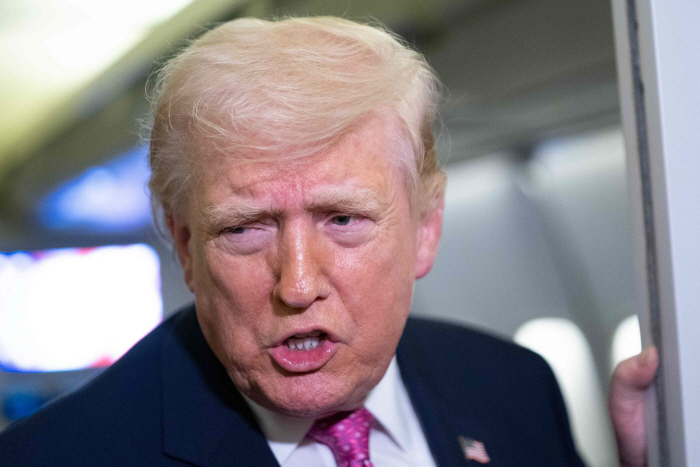 US-PRESIDENT-TRUMP-RETURNS-TO-THE-WHITE-HOUSE-FROM-FLORIDA