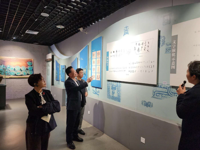 a0ae3ad7545219b2e3dc0f0dfdab9d5