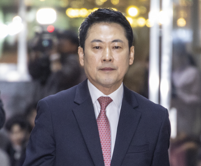 국회의장실 향하는 장동혁 대표<YONHAP NO-2338>