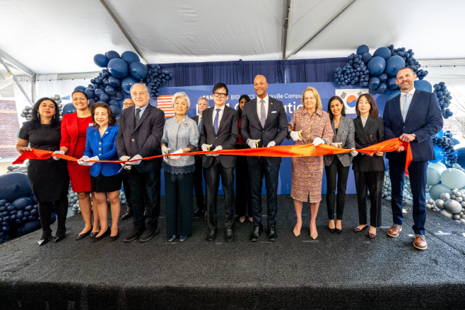[사진자료1] 미국 록빌 바이오의약품 생산시설 인수 완료식