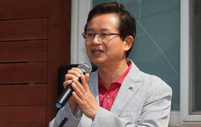 20260404153721489105