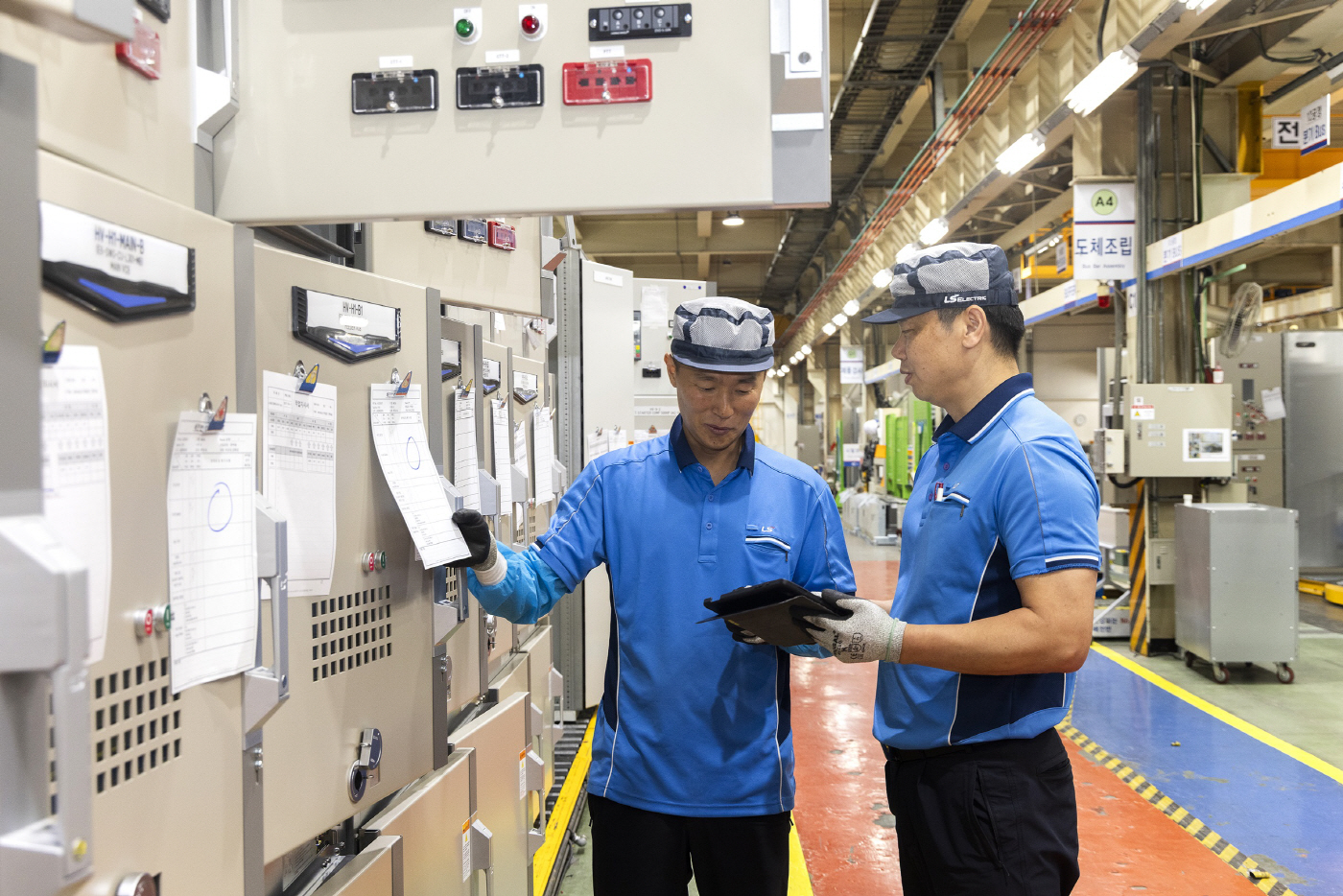 (사진1) LS일렉트릭 청주 배전반 라인