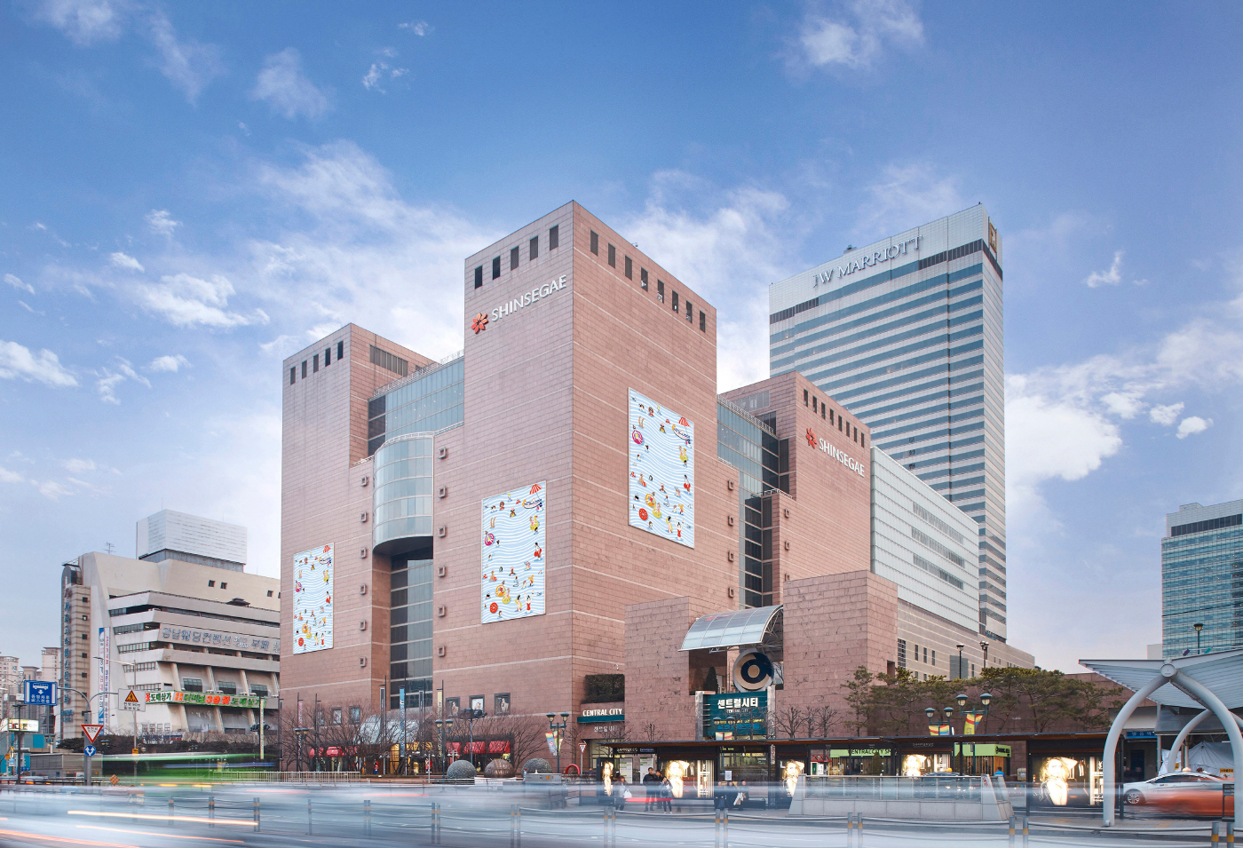 신세계백화점 강남점전경