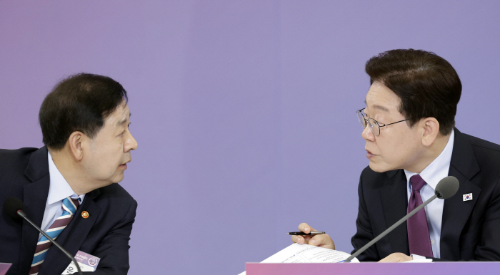 이재명 대통령과 구윤철 부총리