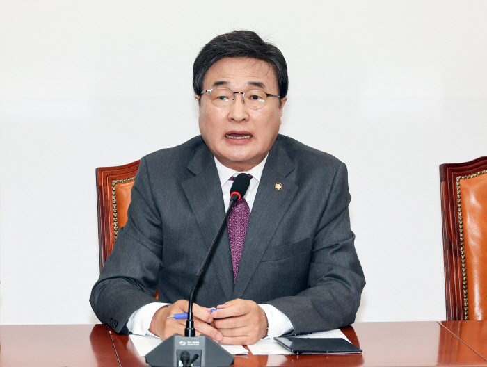 김대식 당 대표 특보단장, 장동혁 방미 일정 관...<YONHAP NO-4227>