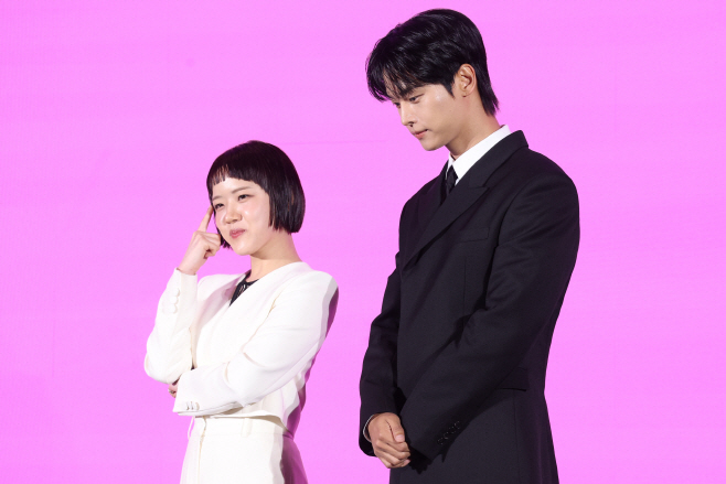 재치 넘치는 김향기-차학연