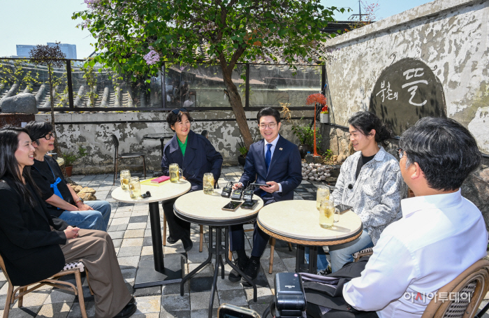 북촌 소상공인 만난 정원오 더불어민주당 서울시장 후보
