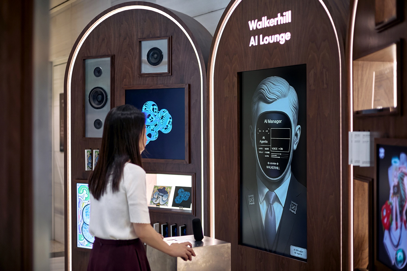 사진2. 그랜드 워커힐 서울 1층 로비에 마련된 ‘워커힐 AI 라운지’