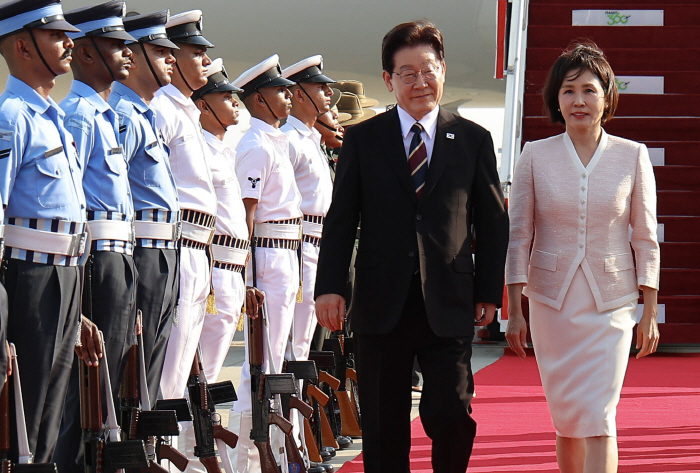이재명 대통령, 인도 도착