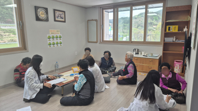 사진1_거창군 취약지역 대상 혈압 혈당 인지율 개선사업 추진